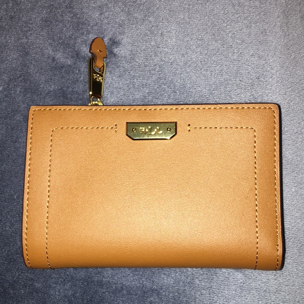 Ralph Lauren Leather Wallet! 💁🏻‍♀️👝